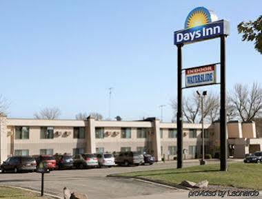 Days Inn By Wyndham St Cloud Сейнт Клауд Екстериор снимка