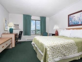 Days Inn By Wyndham St Cloud Сейнт Клауд Екстериор снимка