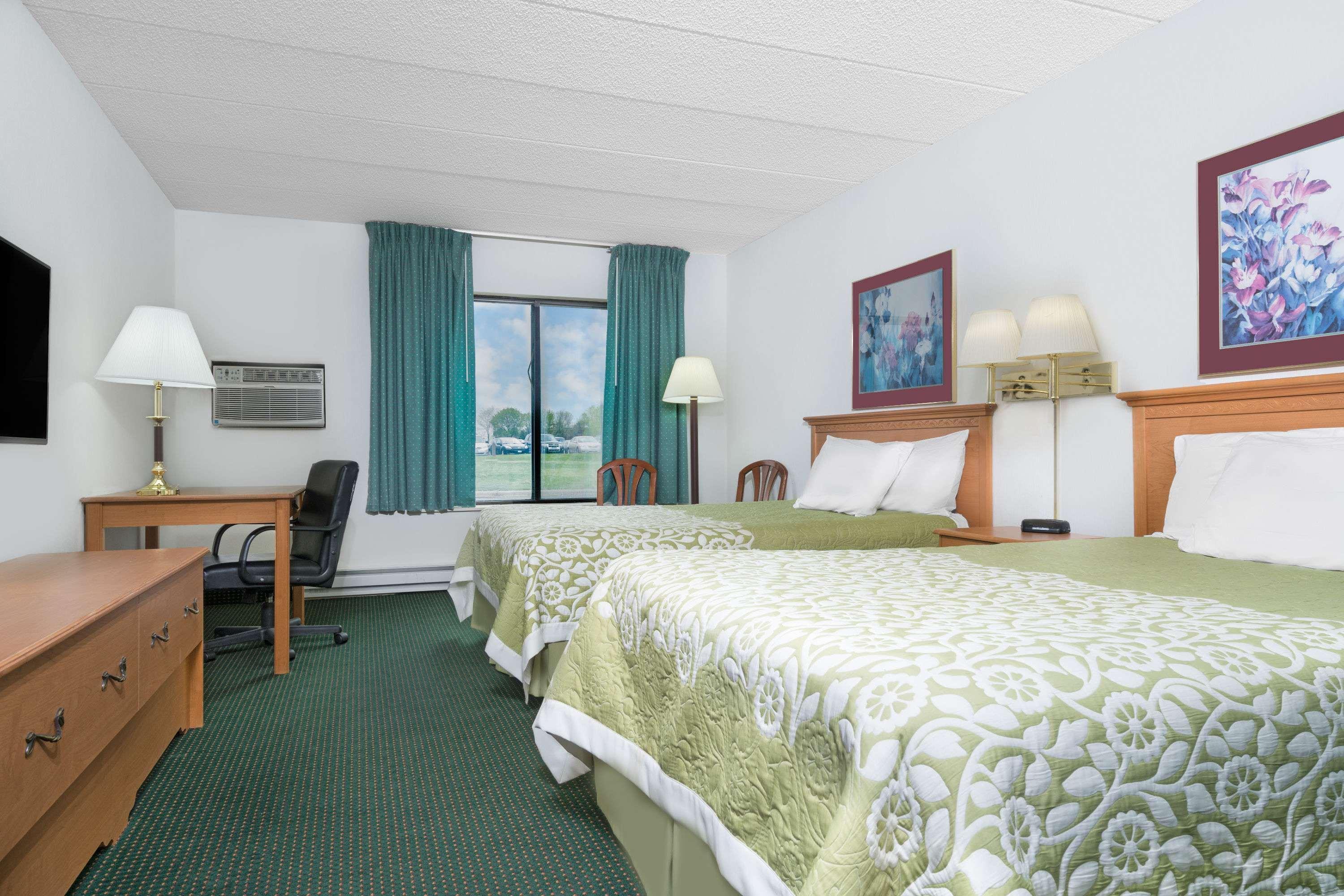 Days Inn By Wyndham St Cloud Сейнт Клауд Екстериор снимка